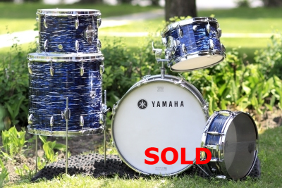 blue yamaha drum set